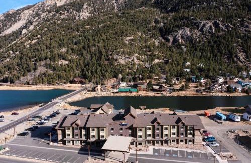 Georgetown Hotel | Microtel Inn & Suites by Wyndham Georgetown Lake