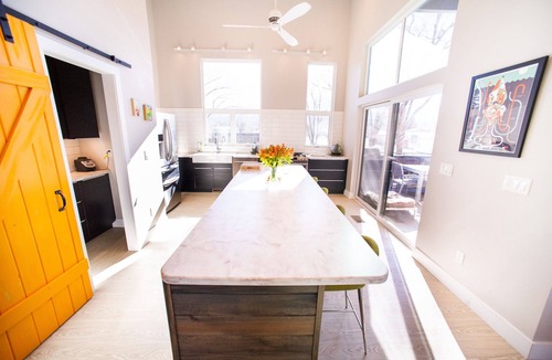 Salida House | Mid-Century Modern In Salida, 4X4 deep soaking Tub, Huge 2nd story Balcony views