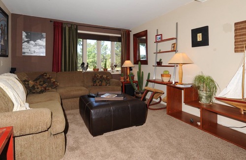 Golden House | Mid-Century Mountain - close to Golden, Denver, and the Rocky Mountains.