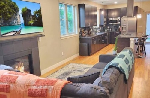 Whittier House | Mile High Game House