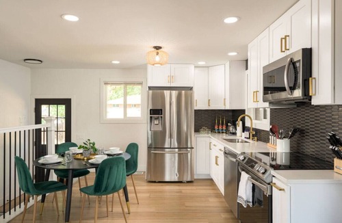 Dupont House | Mile High Haven I HOT TUB I 5BR