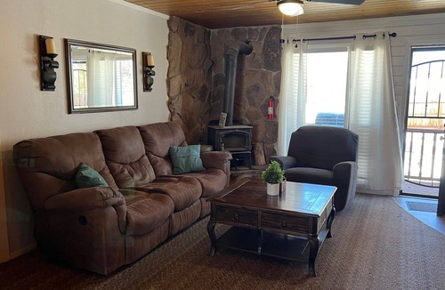 La Veta House | Mineral Valley Retreat in the heart of La Veta