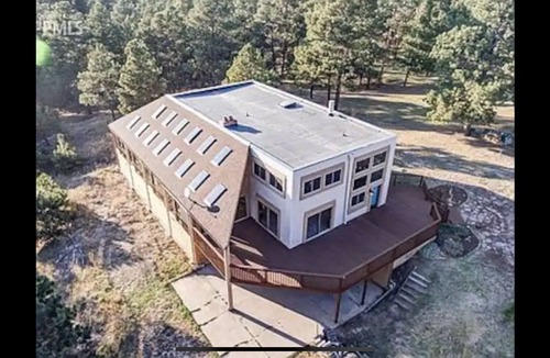 Elbert Other | Mini mansion tucked away in Forrest 5k sq ft & Sauna