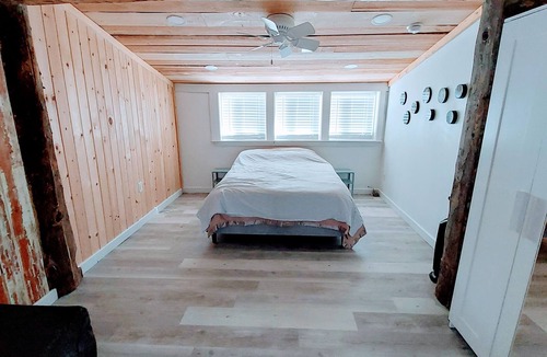 Fairplay House | *Minimalist Mtn Living- Pets Welcome (30+ Days)*