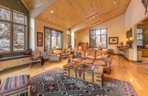 Ouray House | Mission Rock 1