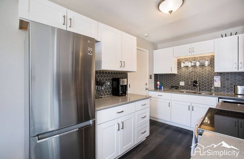Wheat Ridge Apartment | Mod Rustic Stay Hot Tub Fast Wifi