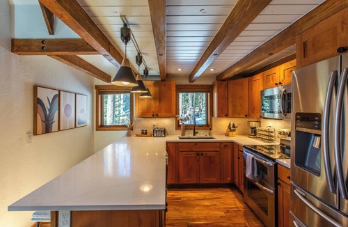 Blue River Cabin | Modern A Frame in Breck ~ Sauna ~ Spa ~ Views