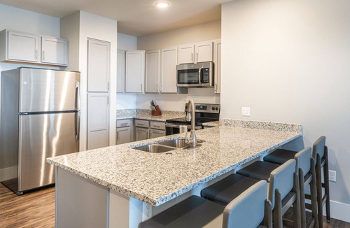 West Colorado Springs Apartment | Modern Apartment in Prime Location (ID8172X51)