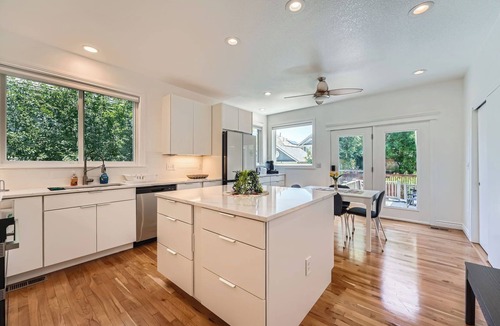 Stapleton House | Modern Comfort in Central Park: 4BR Home in Denver