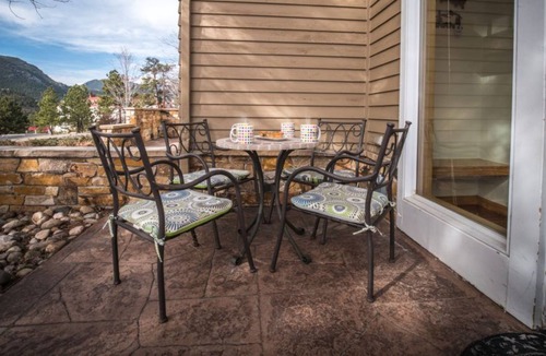 Stanley Hills Condo | Modern condo w/ cozy fireplace, hot tub and Jacuzzi! #347
