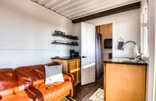Monument Cottage | Modern Container Tiny Home Private Hot Tub