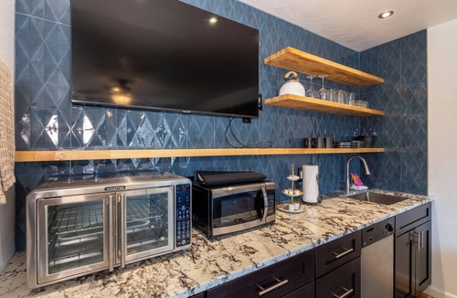 Washington Virginia Vale House | Modern Getaway with Private Balcony in Denver!