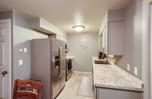 Arvada House | Modern home 4BR/2BAW/Arcade, Ping-Pong&Foosball. Close to Denver and Boulder.