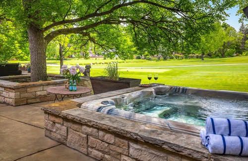 Gunbarrel House | Modern Retreat with Hot Tub & Golf Views