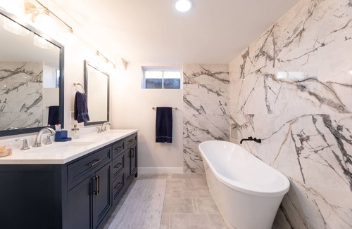 Southeast House | Modern & Spacious 2 bed/2 bath Close to DU