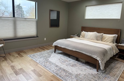 West Highland House | Modern Spacious Home w/ Luxury Outdoor Rooftop Walkable to dining, parks & more!