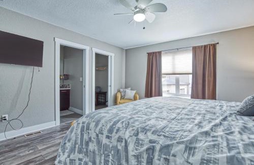 Old Town North House | Modern Townhome near Old Town, Breweries, & River!