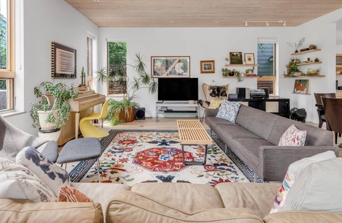 Newlands House | Modern & Warm Home in the Heart of Boulder