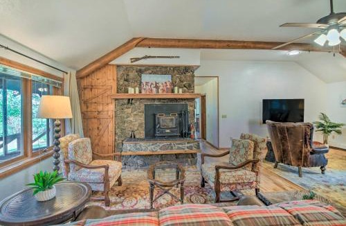 Walden House | Moose Park Lodge Charming Walden Retreat!