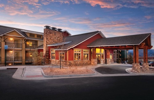 Grand Elk Ranch House | Moose viewing capital of Colorado!