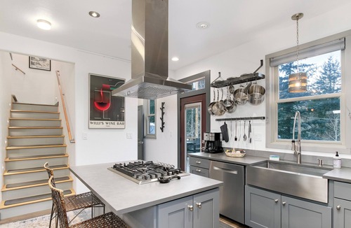 Downieville-Lawson-Dumont House | Mountain House Dumont-minutes from Idaho Springs, Georgetown & Outdoor Adventure