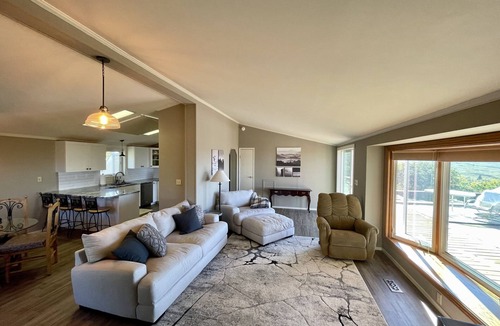 Mesa House | Mountain Cabin next to Powderhorn & the Grand Mesa