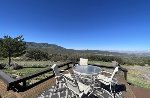 Mesa House | Mountain Cabin next to Powderhorn & the Grand Mesa