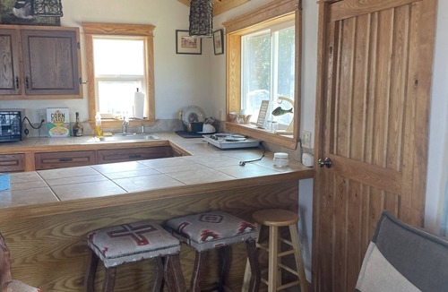 Mesa Cabin | Mountain Cabin w/ great views and fire pit. Located 5 mins to outdoor adventure
