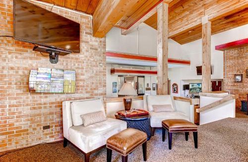 Snowmass Village Resort | Mountain Chalet Snowmass