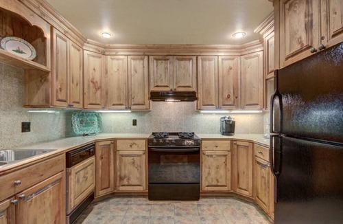 Edwards Condo | Mountain Condo + Fireplace & Private Balcony