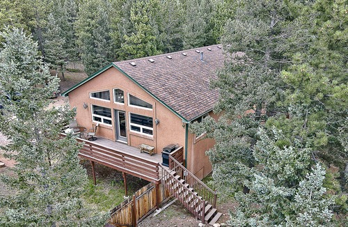 Woodland Park House | Mountain Escape: Soak in the Private Hot Tub w/Stunning Colorado Views!