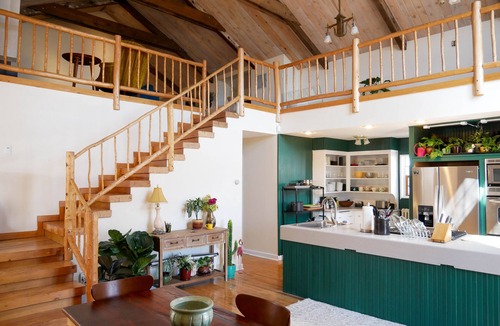 Canon City House | Mountain Jungalow on Main Street, 3 min walk to Royal Gorge Train