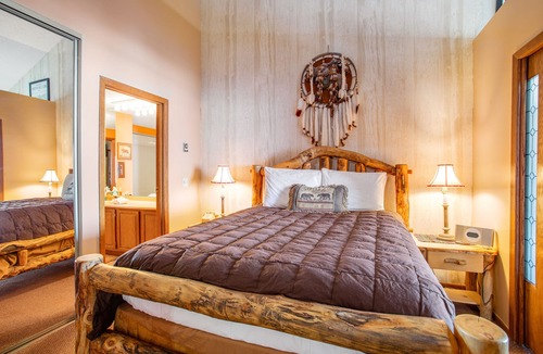 Silvercreek Condo | Mountain manor with fireplace, tennis, balcony, heated pool, & amazing view