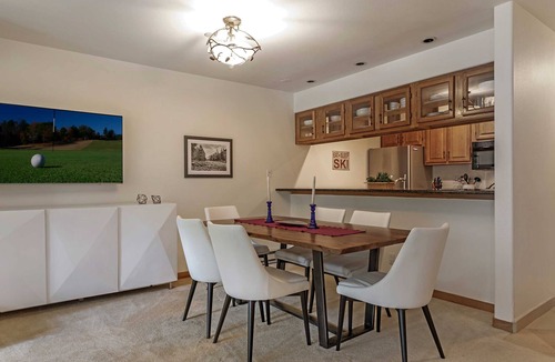 Beaver Creek Condo | Mountain Modern Beaver Creek Village Condo, Ski-In and Out, w/Hot Tub and Views
