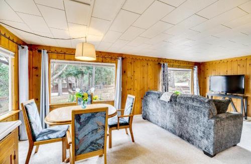 Cascade House | Mountain Retreat at Base of Pikes Peak!