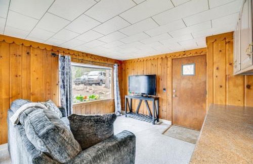 Cascade House | Mountain Retreat at Base of Pikes Peak!
