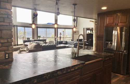 Bailey House | Mountain Retreat 37 acres, close to HWY 285, borders National Forest