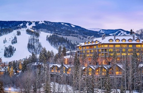 Gypsum House | Mountain Retreat