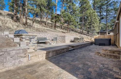 Woodland Park House | Mountain Sanctuary - Family Retreat