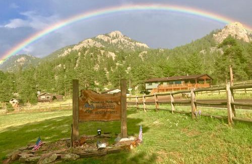 Estes Park Resort | Mountain Shadows Resort