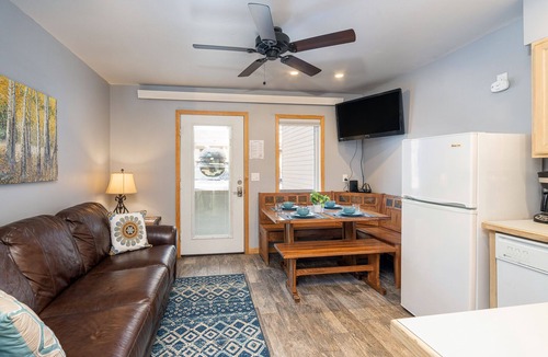 Telluride Condo | Mountain Style, Ground Floor on River Trail w/Patio, Hot Tub