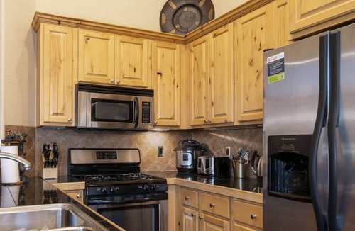 Winter Park House | Mountain townhouse w/hot tub & fireplace