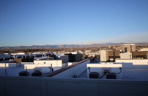 Baker Apartment | Mountain View Apartment Near Downtown Denver