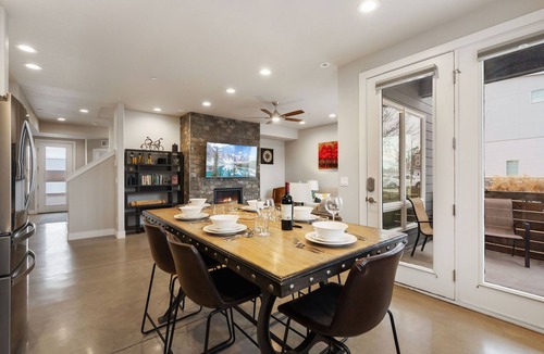 Old Town North House | Mountain View Getaway - Groups Welcome!