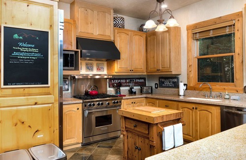Mountain Village House | Mountain View Estates 2 Elegant Home in Mountain Village 4Br, 4.5Ba, Sleeps 8