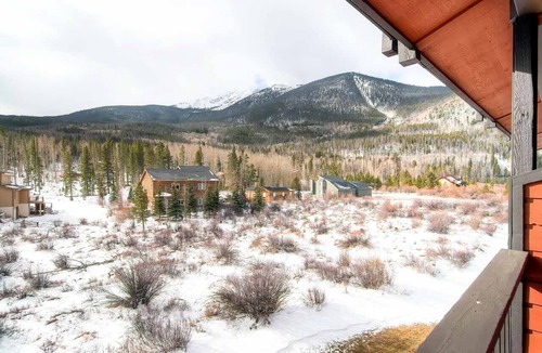 Frisco Condo | Mountainside Alpineview Condo: Nice Year-Round Location
