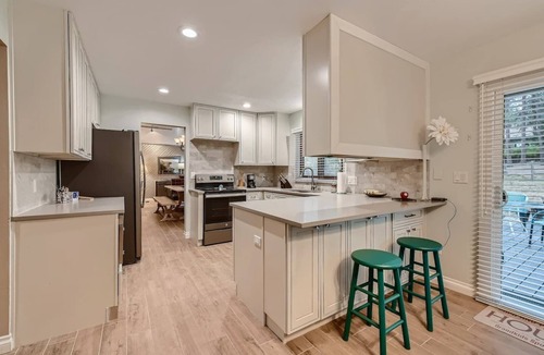 Perry Park House | Mountainside Escape: EV Charger, Patio & Views