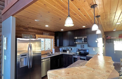 Granby Cabin | Mountaintop Cabin-secluded but close to everything!