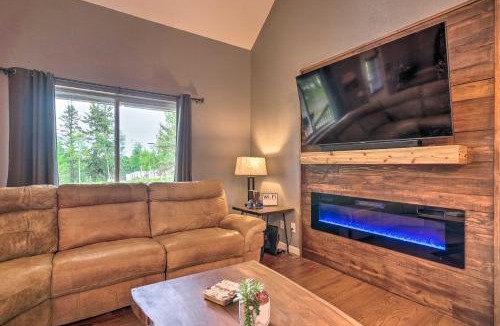 Divide House | Mtn-View Home on 3 Acres with Arcade and Hot Tub!