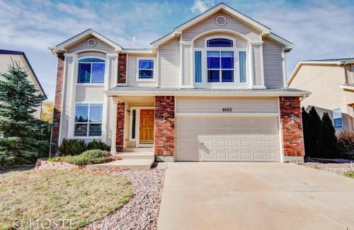 Northeast Colorado Springs House | Mtn View Retreat Hot Tub Home Cinema AFA Nearby